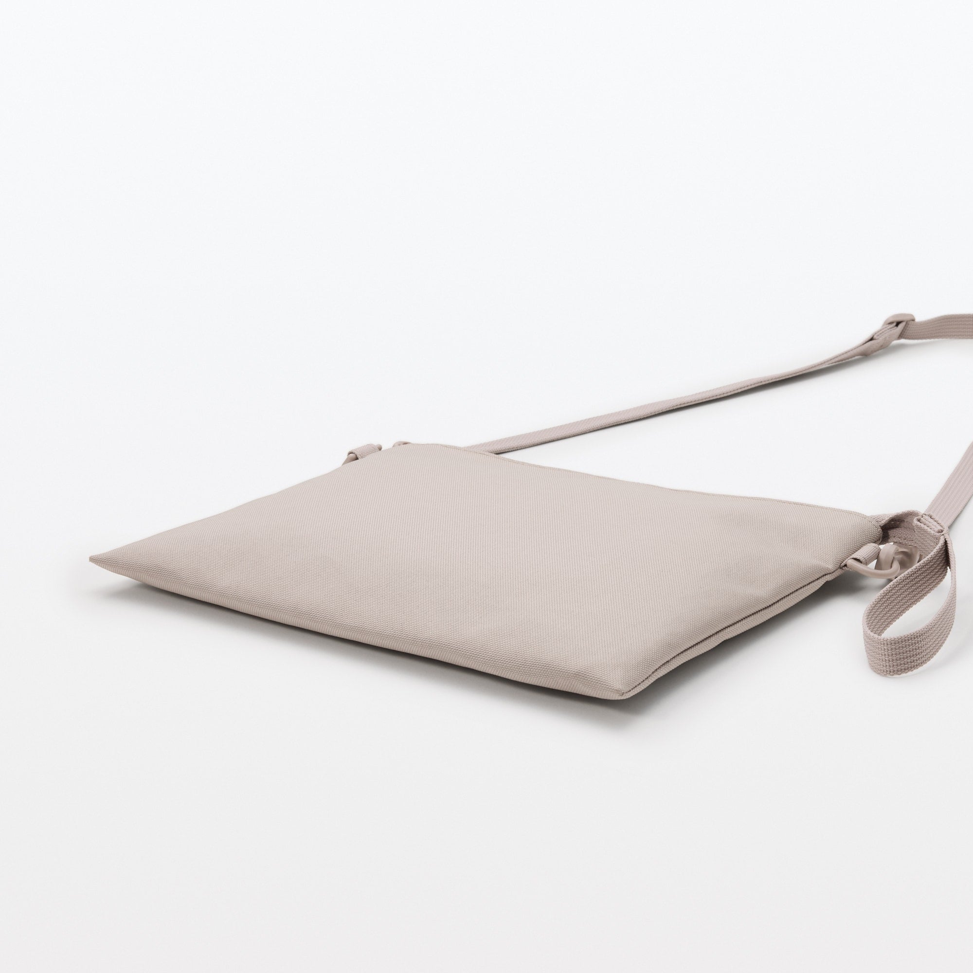 Water Repellent 2-Way Sacoche - Image 15