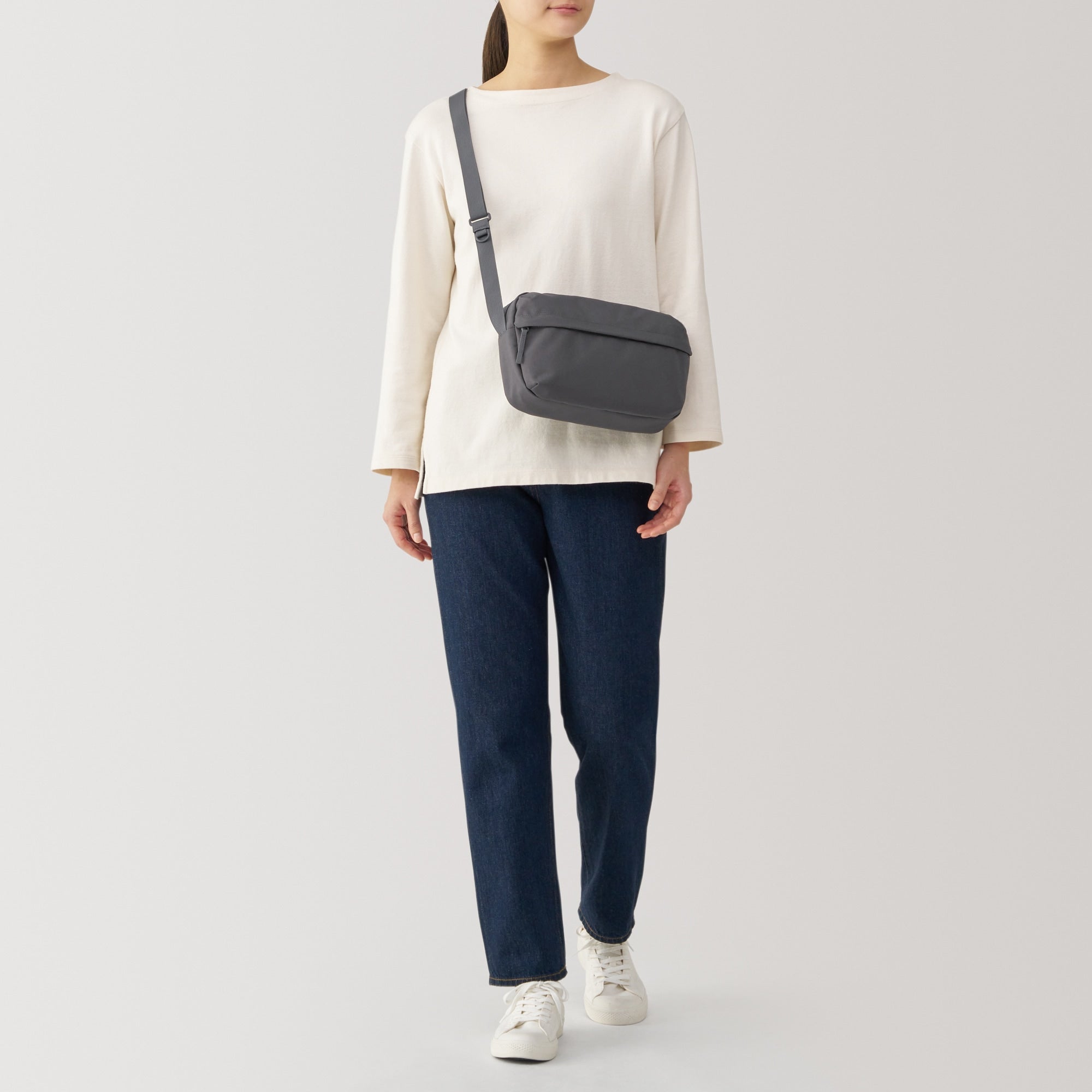 Water Repellent Shoulder Bag