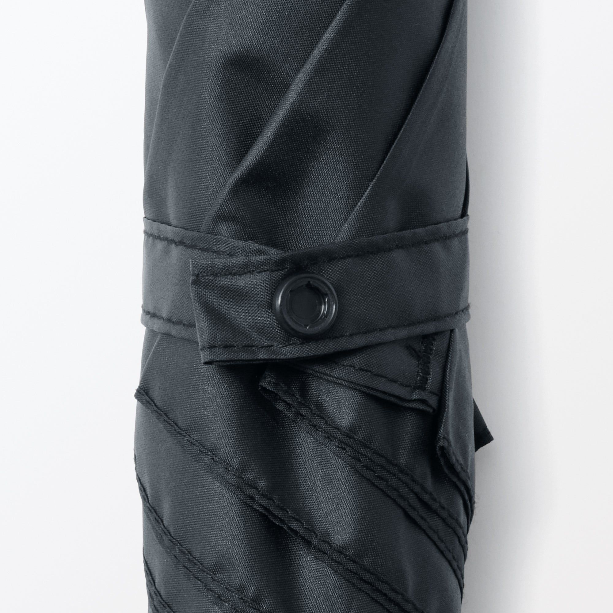 All-Weather 2-Way Foldable Umbrella - Image 15
