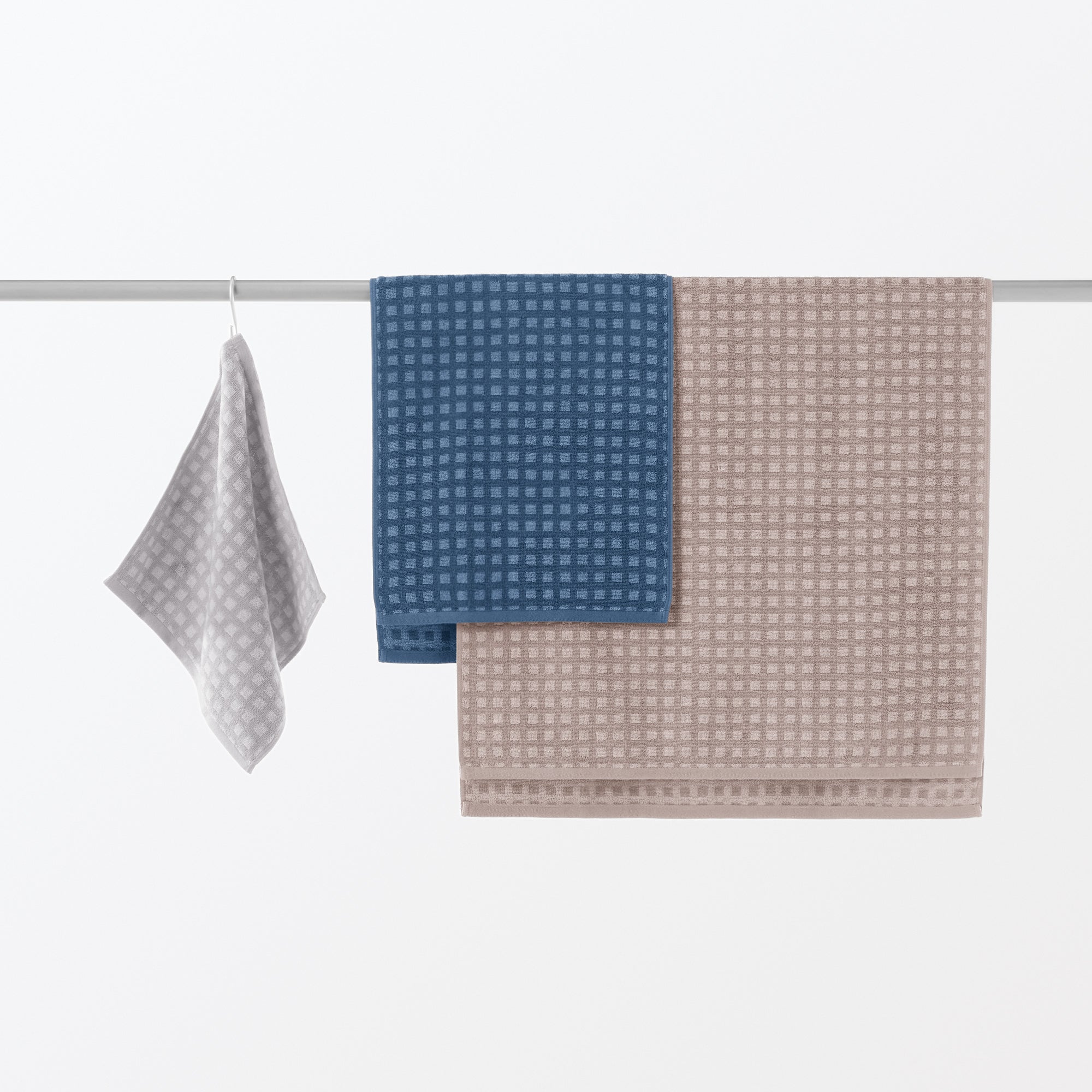 Twin Pile Bath Towel - Image 10