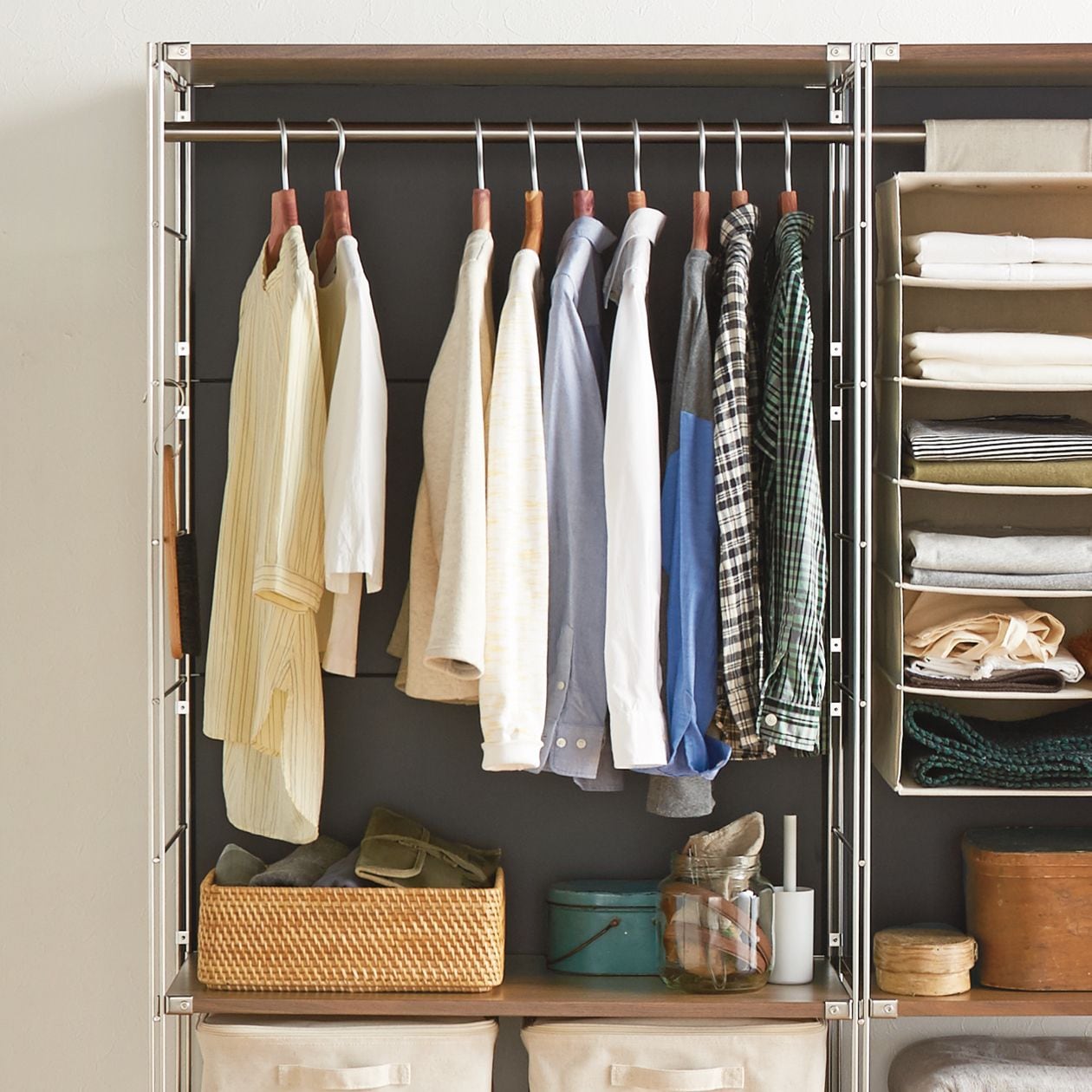 SUS Shelving Unit Wardrobe Bar - Regular - Image 4