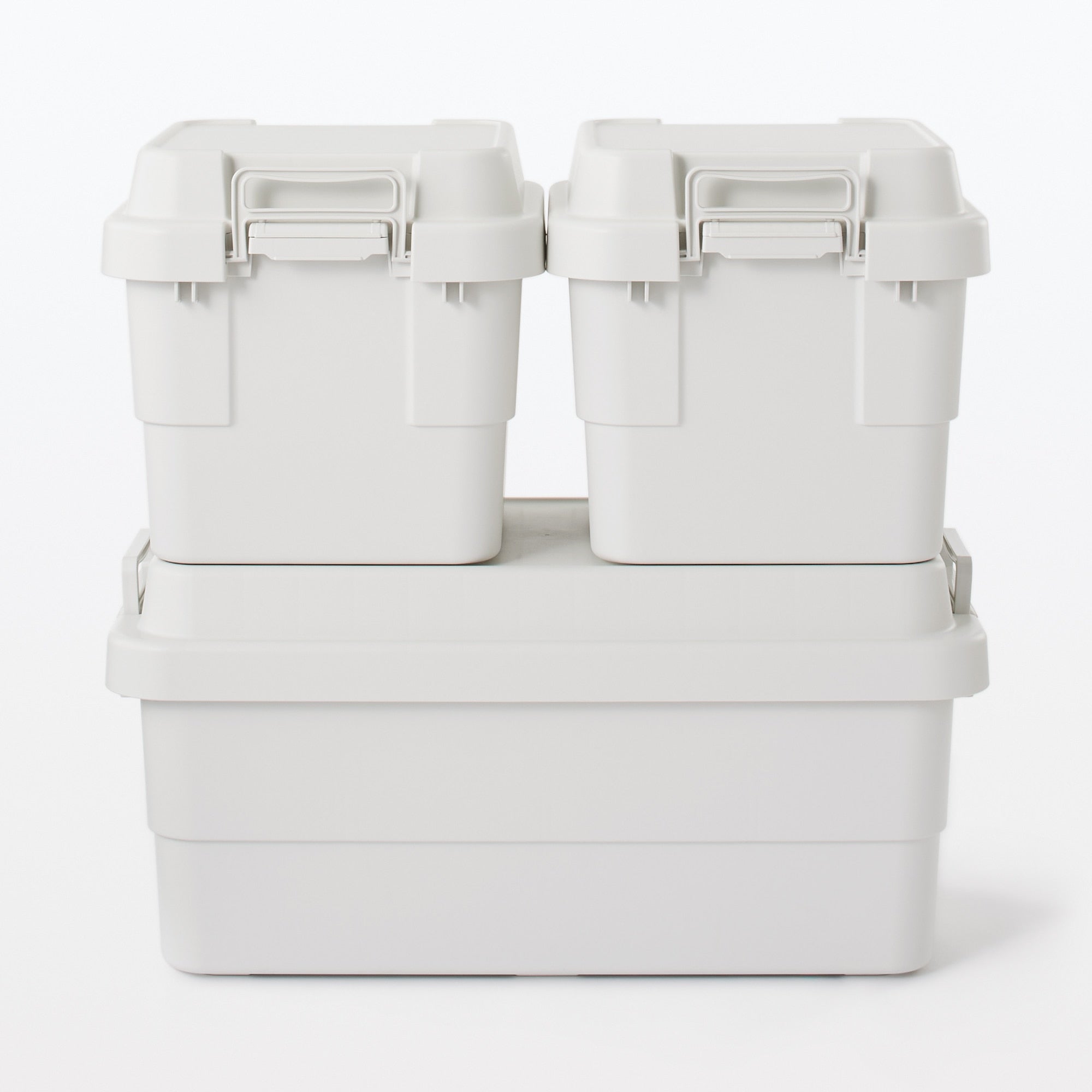 Heavy Duty Polypropylene Storage Box - Small 31.7 Qt - Image 8